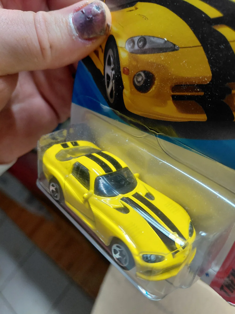 2025 Hot Wheels '96 Dodge Viper GTS (176/250) in yellow